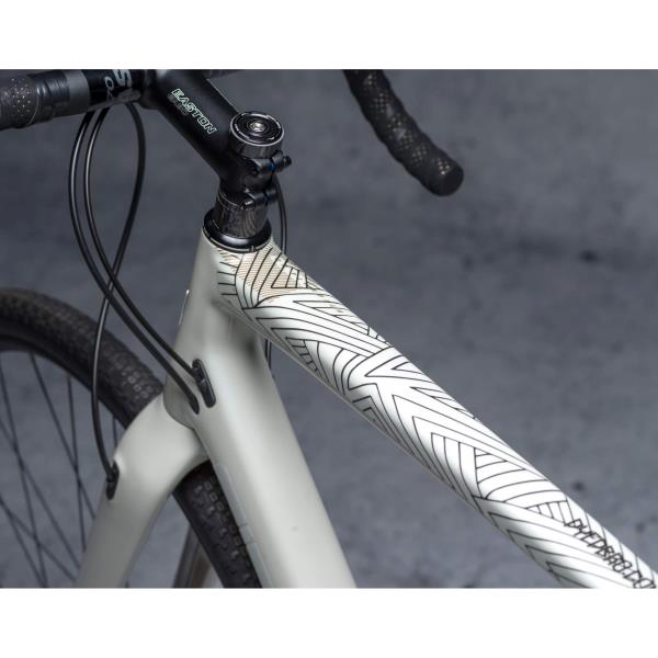 Protector Dyedbro Stay Free Black