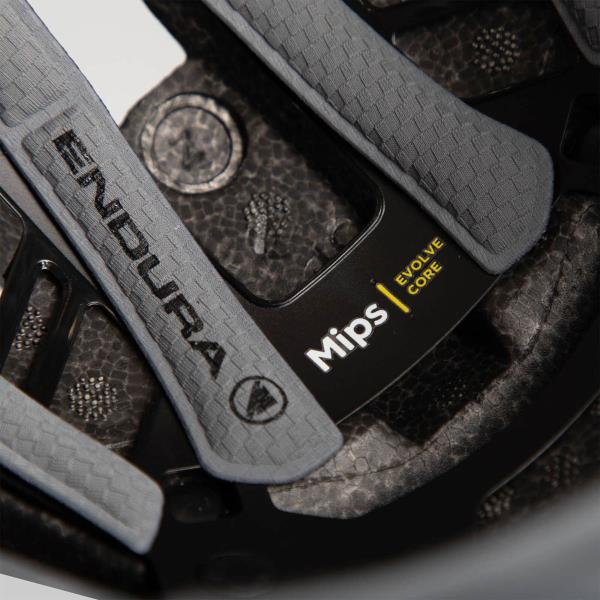 Casco Endura Xtract Mips