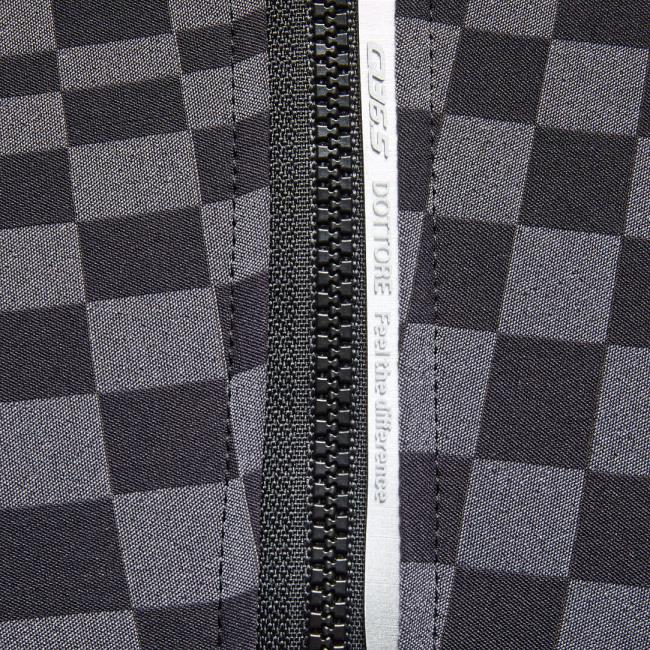 Q36-5 Vest Dottore Hybrid Vest