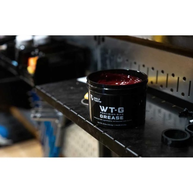 Grasa Wolf Tooth Precision 227gr
