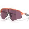 Solglasögon oakley Sutro Lite Sweep Matte Navy / Prizm Sapphire MAT NEON O